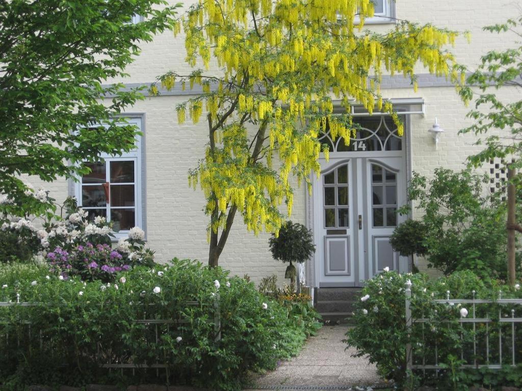 Appartement Altes Schulhaus à Bad Schwartau Extérieur photo